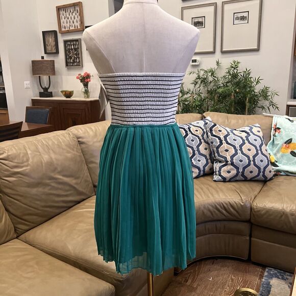 Roxy One Day Soon Dress Medium New Striped Flowy Fit and Flare stretch New - Picture 5 of 6